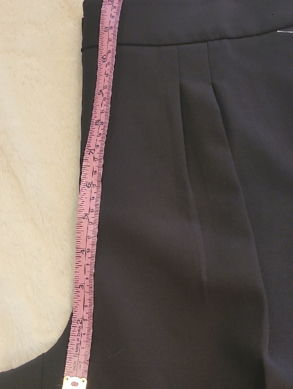 NYC Black Wide-Leg Pleated Pants - Picture 7 of 9